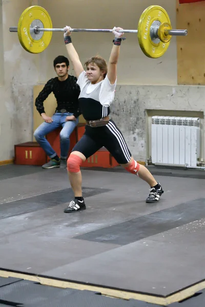 Orenburg Rússia Dezembro 2017 Anos Meninas Competem Levantamento Peso Campo — Fotografia de Stock