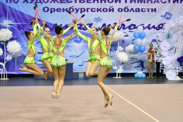 Orenburg Russia Novembre 2017 Anno Ragazze Gareggiano Nella Ginnastica Ritmica — Foto Stock