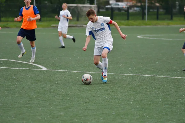 Orenburg Rusia Junio 2017 Año Los Niños Juegan Fútbol Copa —  Fotos de Stock