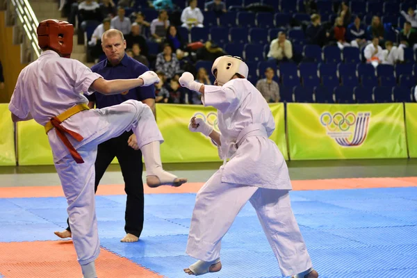 Orenburg Rusia Marzo 2017 Año Los Niños Compiten Karate Campeonato — Foto de Stock