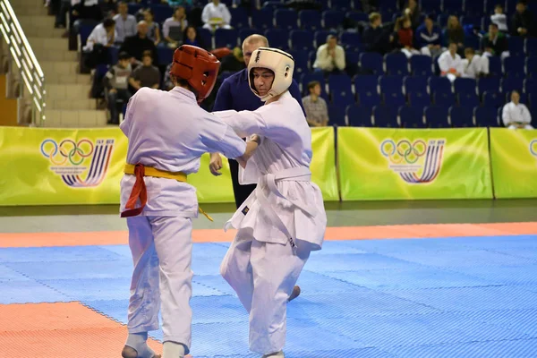 Orenburg Rusko Března 2017 Rok Kluci Soutěží Karate Mistrovství Orenburgu — Stock fotografie