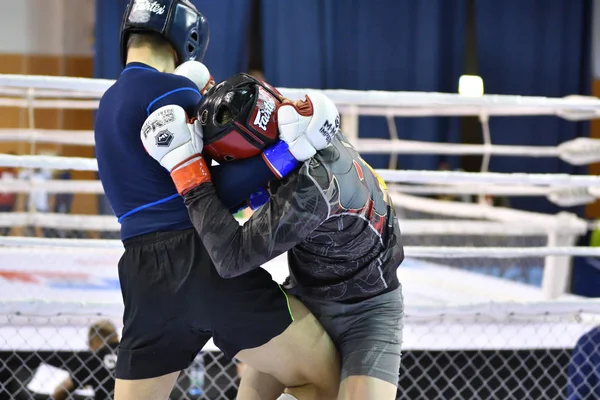 Orenburg Rússia Fevereiro 2017 Ano Lutadores Competem Artes Marciais Mistas — Fotografia de Stock