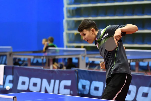 Orenburg Russie Septembre 2017 Année Des Garçons Jouent Ping Pong — Photo