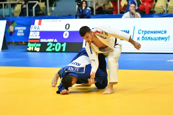 Orenburg, Rusya Federasyonu - Mayıs 12-13 yıl 2018: Boys rekabet Judo Avrupa Judo Cu için
