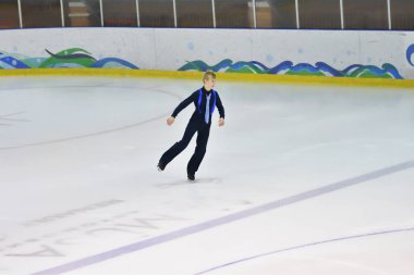 Orenburg, Rusya Federasyonu - 31 Mart 2018 yıl: çocuk rekabet Artistik Patinaj 