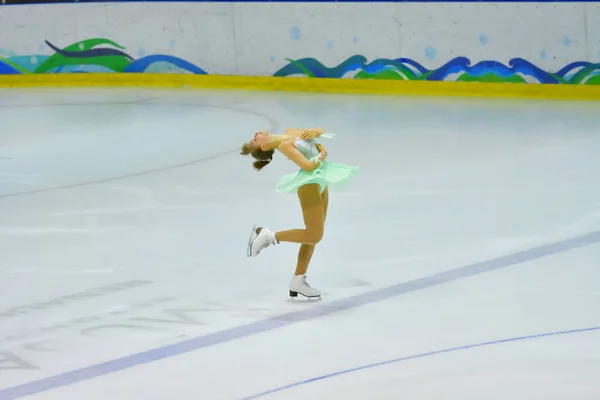 Orenburg Russie Mars 2018 Année Les Filles Concourent Patinage Artistique — Photo