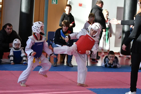 Orenburg Rússia Janeiro 2018 Crianças Competem Taekwondo Championship School Olympic — Fotografia de Stock