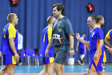 Orenburg, Rusya - 12 Şubat 2018: Orenburg 'un ilk valisi Ivan Ivanovich Neplueva anısına erkekler hentbol uluslararası hentbol turnuvasında oynuyor