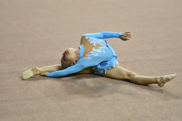 Orenburg Rosja Listopada 2017 Roku Dziewczęta Rywalizują Gimnastyce Rytmicznej Mistrzostwach — Zdjęcie stockowe