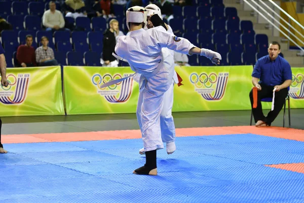 Orenburg Rusko Března 2017 Rok Kluci Soutěží Karate Mistrovství Orenburgu — Stock fotografie