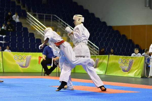 Orenburg Rusia Marzo 2017 Año Los Niños Compiten Karate Campeonato — Foto de Stock