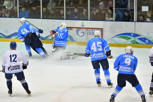 Orenburg Russie Avril 2017 Année Les Hommes Jouent Hockey Sur — Photo