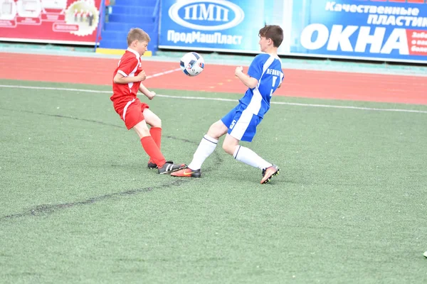 Orenburg Ryssland Maj 2017 Pojkarna Spelar Fotboll Preliminära Spel Fotbollsfestival — Stockfoto