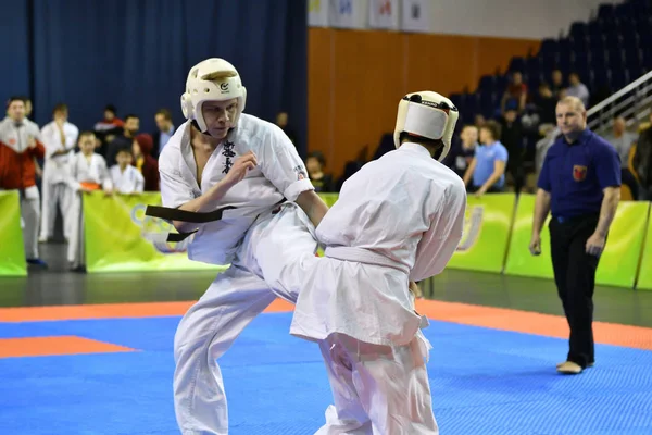 Orenburg Russia Marzo 2017 Anno Ragazzi Competono Nel Karate Sul — Foto Stock