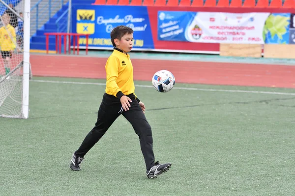 Orenburg Rússia Maio 2017 Ano Meninos Jogar Futebol Nos Jogos — Fotografia de Stock