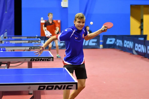 Orenburg Russia Settembre 2017 Anno Ragazzi Che Giocano Ping Pong — Foto Stock