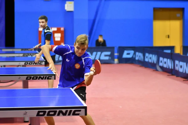 Orenburg Rusia Septiembre 2017 Año Niños Jugando Ping Pong Región —  Fotos de Stock