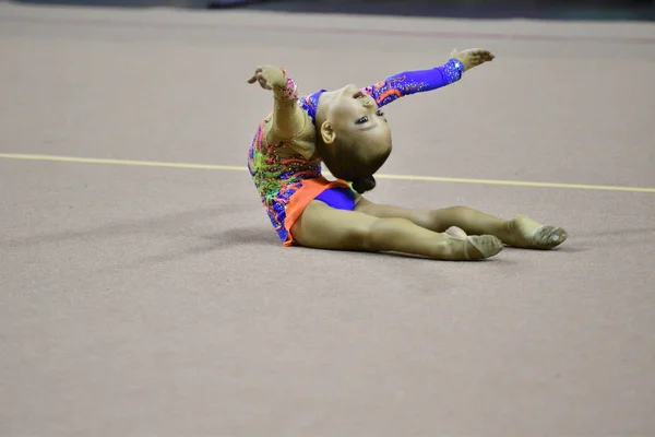 Orenburg Russia November 2017 Year Girls Compete Rhythmic Gymnastics Orenburg — Stock Photo, Image