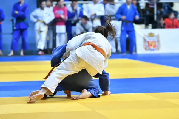 Orenburg Rusia Oktober 2017 Para Gadis Berkompetisi Judo Turnamen Judo — Stok Foto