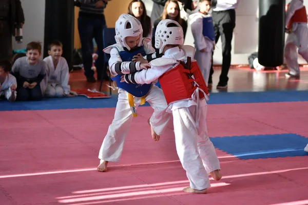 Orenburg Russie Janvier 2018 Ans Les Enfants Concourent Taekwondo Sur — Photo