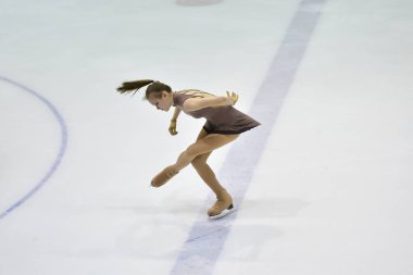 Orenburg, Rusya Federasyonu - 31 Mart 2018 yıl: kız rekabet Artistik Patinaj 