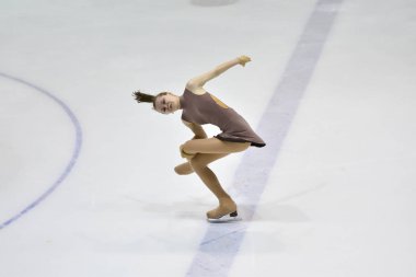 Orenburg, Rusya Federasyonu - 31 Mart 2018 yıl: kız rekabet Artistik Patinaj