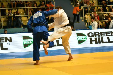 Orenburg, Rusya Federasyonu - Mayıs 12-13 yıl 2018: Boys rekabet Judo