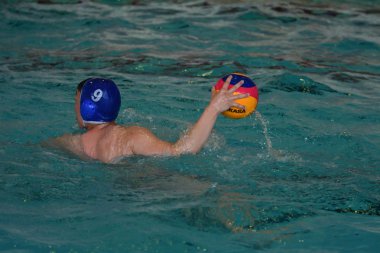 Orenburg, Rusya Federasyonu - ebilmek 4, 2017 yıl: çocuklar su polo oynamak