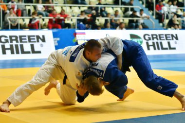 Orenburg, Rusya Federasyonu - Mayıs 12-13 yıl 2018: Boys rekabet Judo