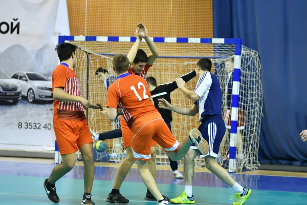 Orenburg, Rusya Federasyonu - 11-13 Şubat 2018 yıl: Hentbol oynayın çocuklar — Stok fotoğraf