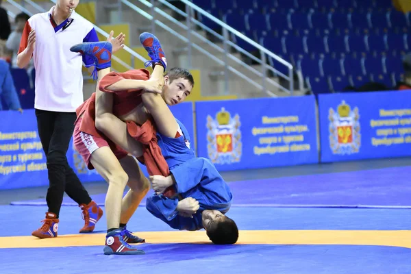 Orenburg, Russia - February 16, 2019: Boys competitions Sambo — Stock Photo, Image