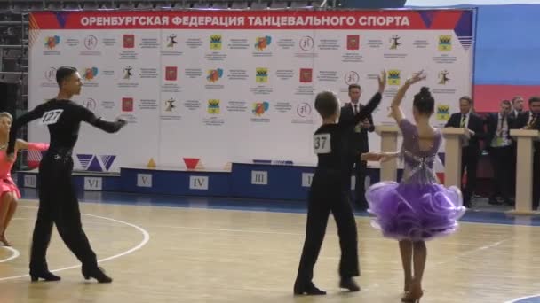 Orenburg Rusko Května 2019 Dívka Chlapec Tančící Soutěži Městský Dancesport — Stock video