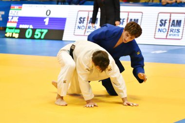 Orenburg, Rusya Federasyonu - Mayıs 12-13 yıl 2018: Boys rekabet Judo