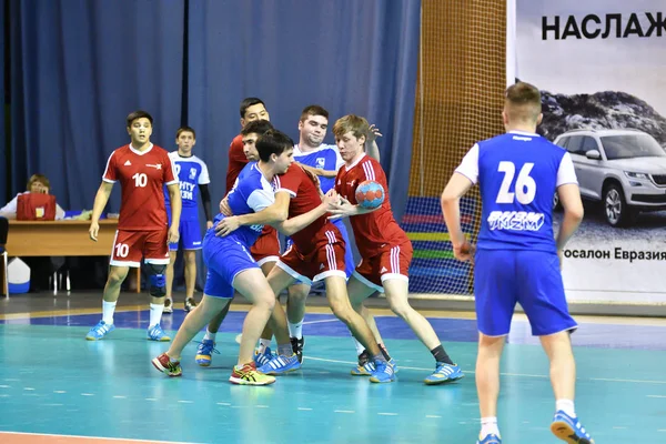 Orenburg, Russia - 11-13 February 2018 year: boys play in handball — Stock Photo, Image
