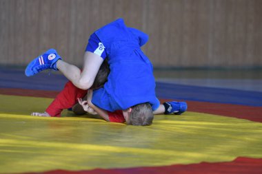 Orenburg, Rusya - 23 Şubat 2019: Çocuklar yarışmalar Sambo