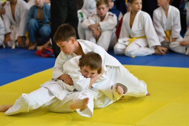 Orenburg, Rusya Federasyonu - 05 Kasım 2016: Boys rekabet Judo
