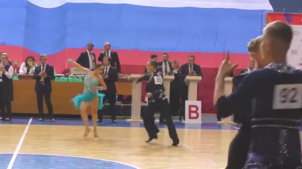 Orenburg Rusland Mei 2019 Meisje Jongen Dansen Competitie Stad Danssport — Stockvideo