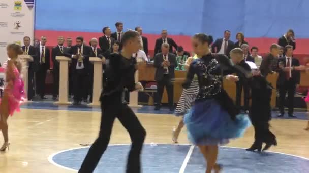 Orenburg Russland Mai 2019 Mädchen Und Junge Tanzen Auf Wettbewerb — Stockvideo