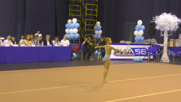 Orenburg Rusko Listopadu 2017 Rok Dívky Soutěží Rytmické Gymnastice Mistrovství — Stock video