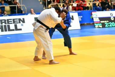 Orenburg, Rusya Federasyonu - Mayıs 12-13 yıl 2018: Boys rekabet Judo
