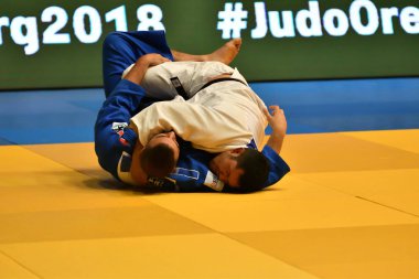 Orenburg, Rusya Federasyonu - Mayıs 12-13 yıl 2018: Boys rekabet Judo