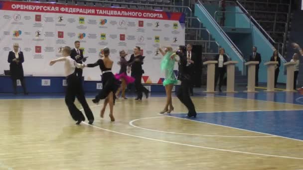 Orenburg Rússia Maio 2019 Menina Menino Dançando Competição City Dancesport — Vídeo de Stock