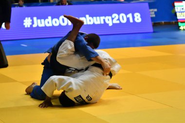 Orenburg, Rusya Federasyonu - Mayıs 12-13 yıl 2018: Boys rekabet Judo