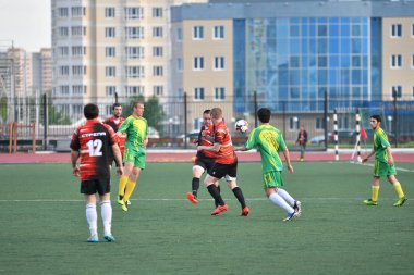 Orenburg, Rusya Federasyonu 8 Haziran 2017 yıl: Boys futbol oynamak