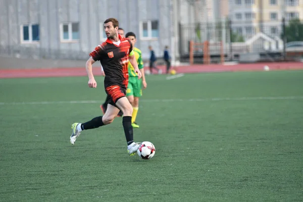 Orenburg, Russia � 8 June 2017 year: Boys play football — Stok Foto