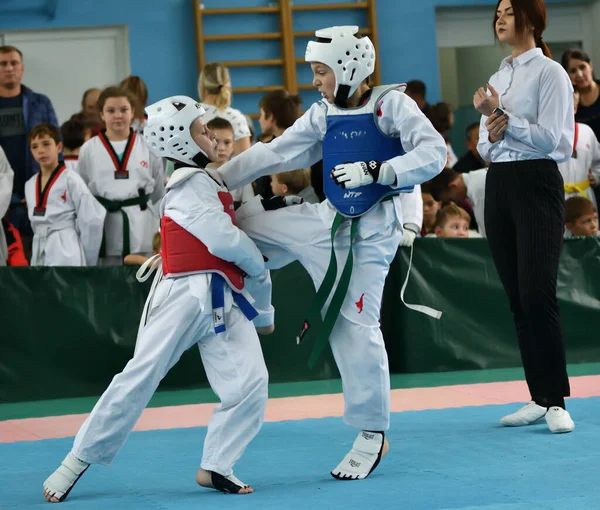 Orenburg Rosja Października 2019 Chłopcy Rywalizują Taekwondo Mistrzostwach Orenburg Open — Zdjęcie stockowe