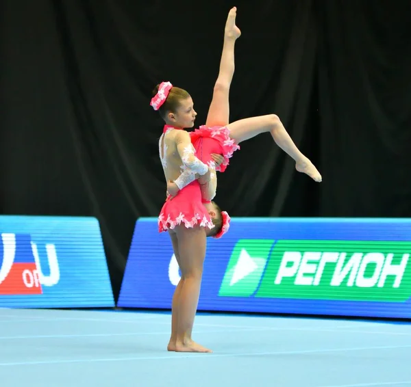 Orenburg Russland Dez 2017 Jahr Mädchen Wetteifern Sportakrobatik Bei Der — Stockfoto