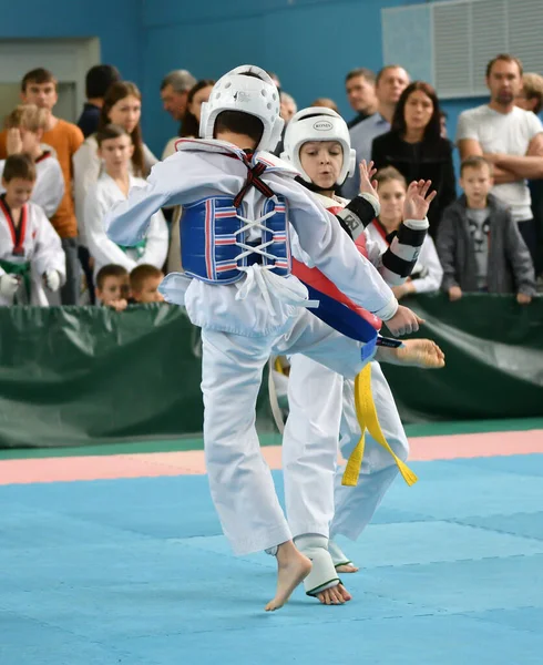 Orenburg Rusia Octubre 2019 Los Niños Compiten Taekwondo Campeonato Abierto —  Fotos de Stock