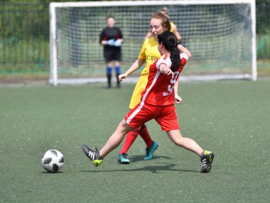  Orenburg, Rusya - 12 Haziran 2019: Rusya Günü 'ne adanmış kadınlar futbol turnuvası