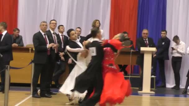 Orenburg Rusland November 2019 Meisje Jongeman Doen Mee Aan Sportdansen — Stockvideo